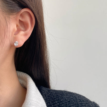 [Amore]Oval Classic Dignified Elegant Earrings