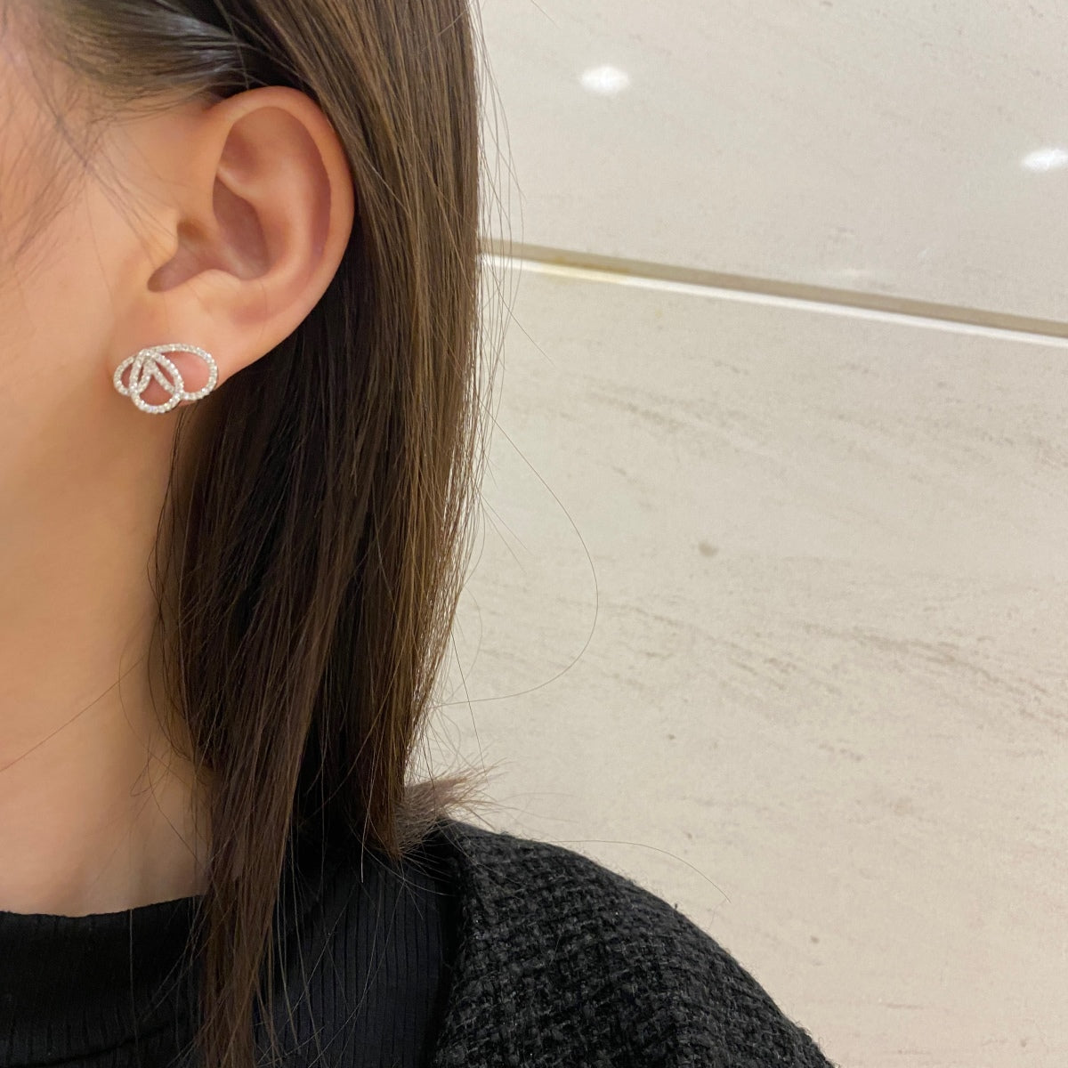 [Amore]Exquisite Butterfly Shape Earrings