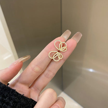 [Amore]Exquisite Butterfly Shape Earrings