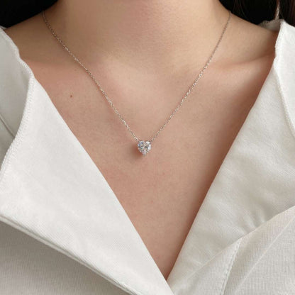 [Amore]Heart Shape Main Stone Pendant Collarbone Necklace