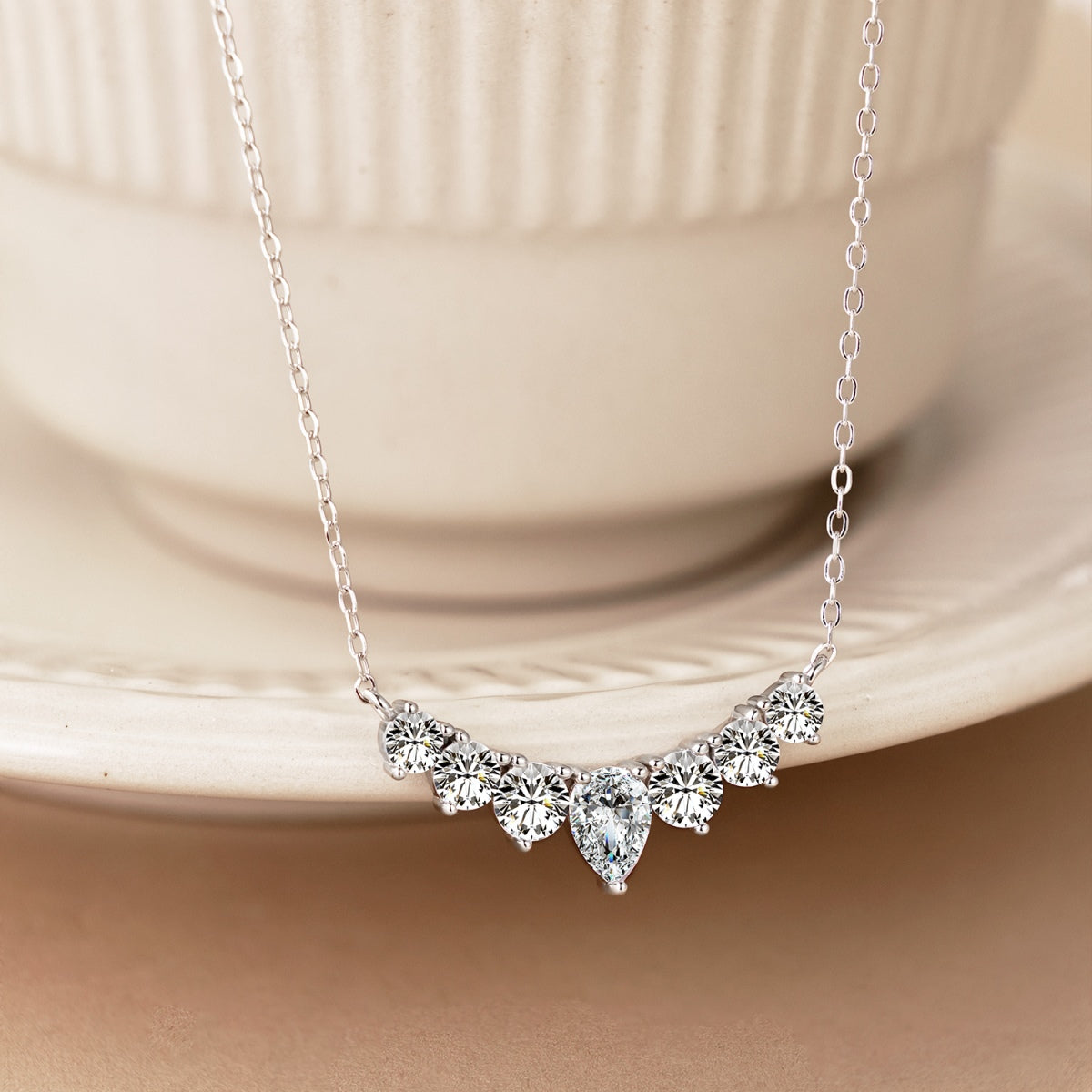 [Amore]Dainty Colorful Heart Necklace
