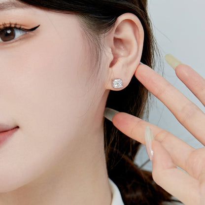 [Amore]1.0 Carat Radiant Princess Cut Wedding Earrings
