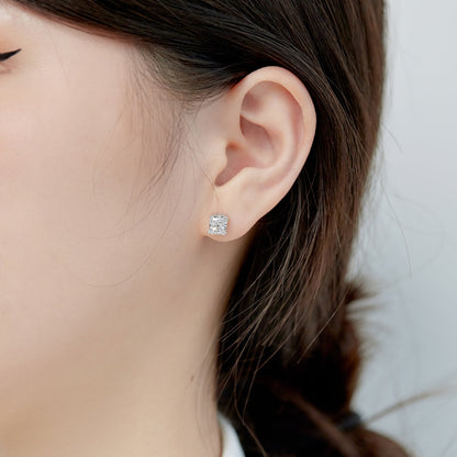 [Amore]1.0 Carat Radiant Princess Cut Wedding Earrings