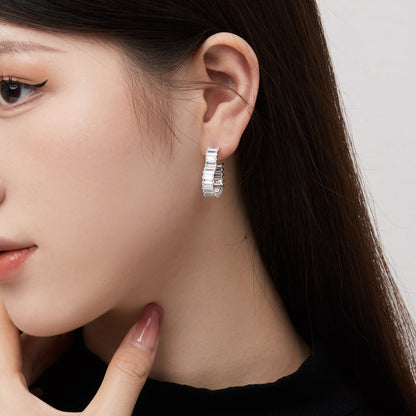 [Amore]Radiant Heart Cutout Earrings