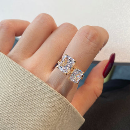 [Amore]4.0 Carat Ornate Enchanting Radiand Cut Banquet Ring