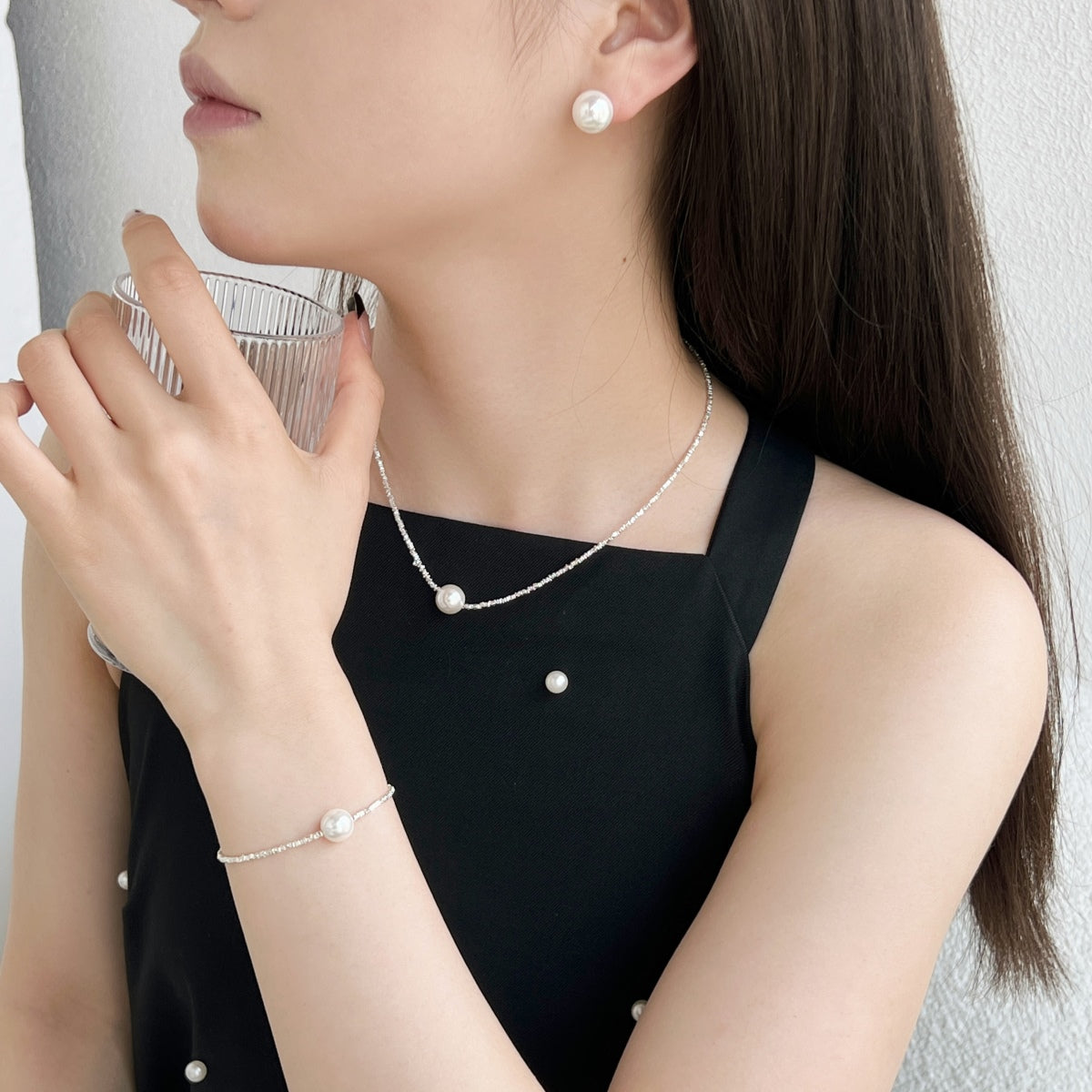 [Amore]Delicate Pearl Earrings