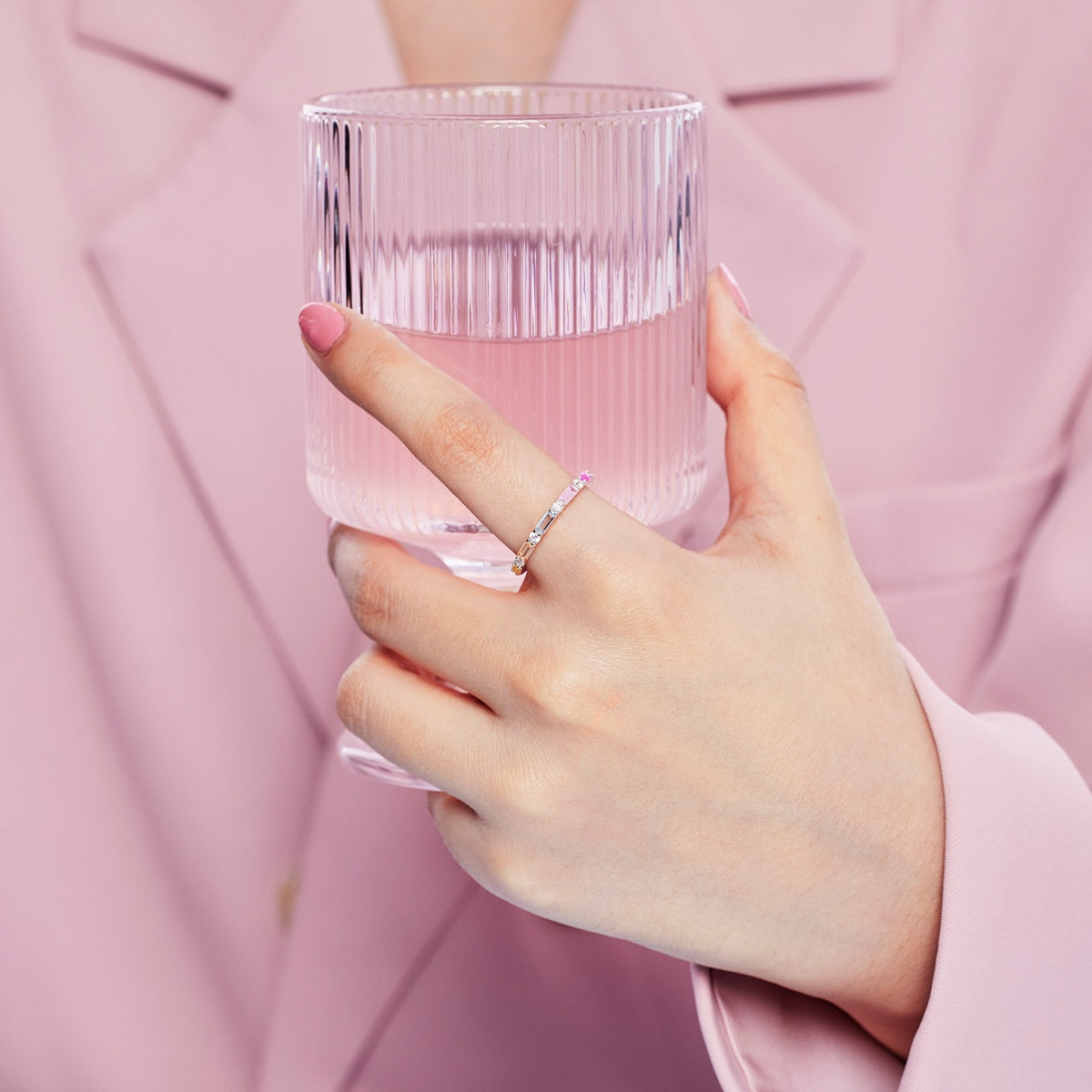 [Amore]Lively In Shades Elegant Radiant Cut Daily Ring