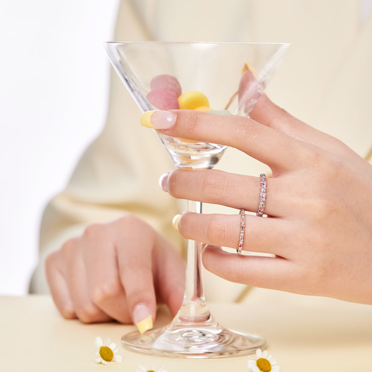 [Amore]Charming Colorful Round Cut Daily Ring