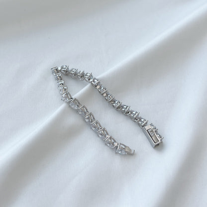 [Amore]0.75 Carat Elegant Romantic Heart Shape Lover Bracelet