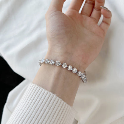 [Amore]0.75 Carat Elegant Romantic Heart Shape Lover Bracelet