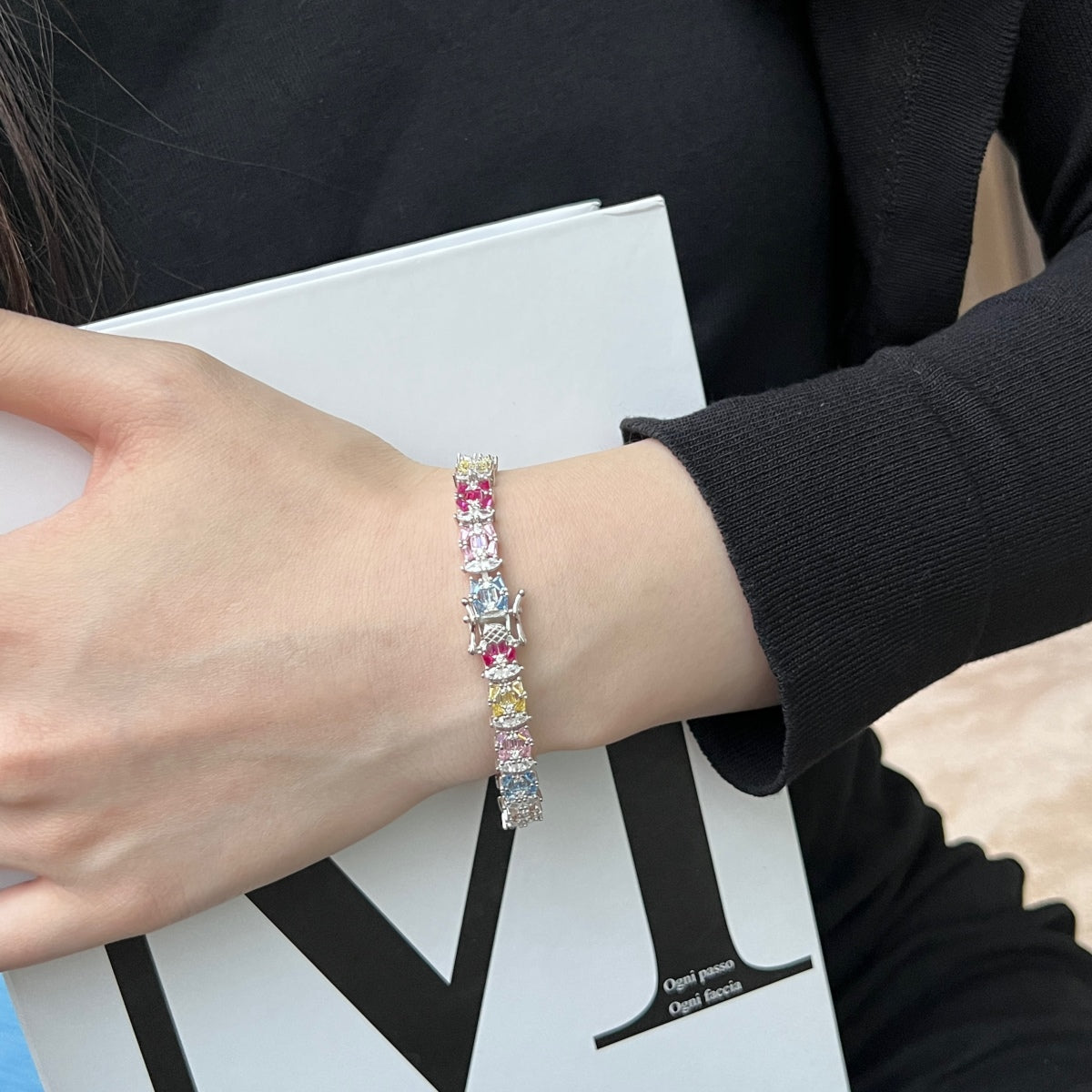 [Amore]Delicate Colorful Multi Cut Party Bracelet
