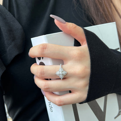 [Amore]Luxurious Colorful Flower Shape Banquet Ring