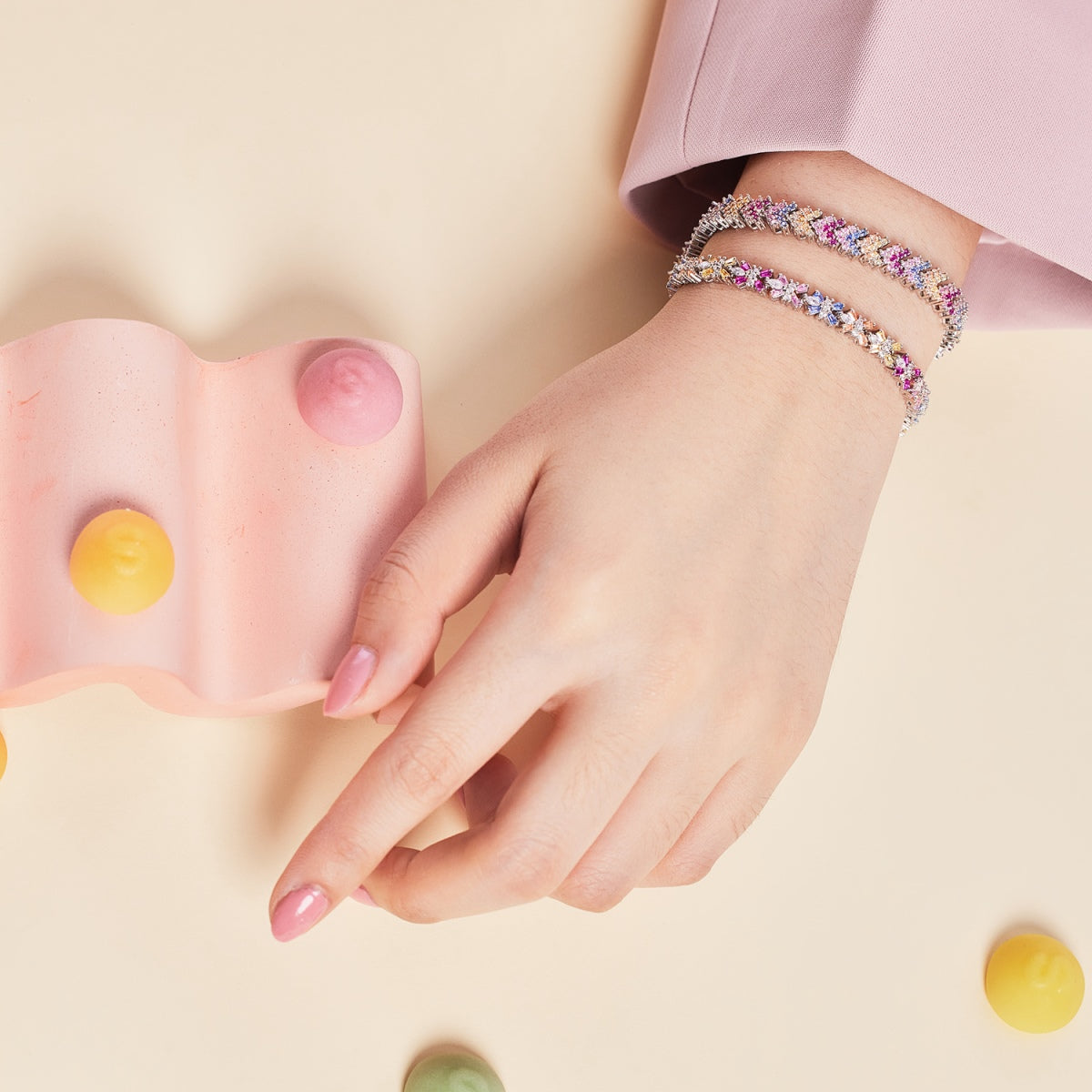 [Amore]Ornate Sparkling Round Cut Party Bracelet