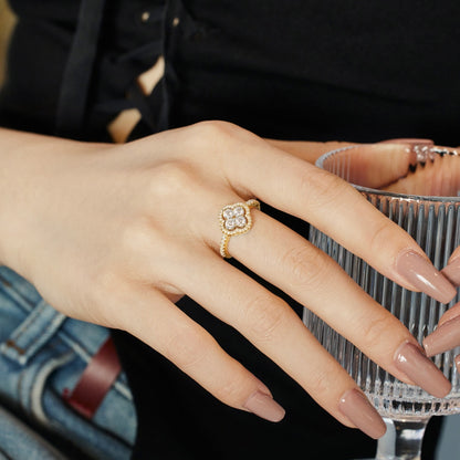 [Amore]Four Leaf Clover Flower Design Ring