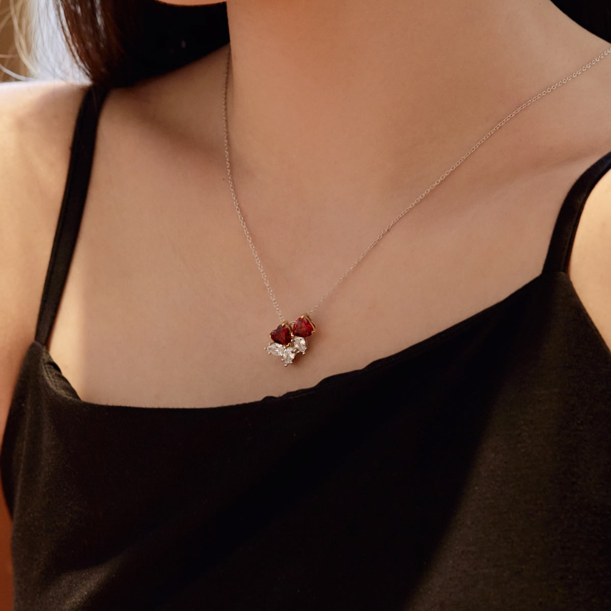 [Amore]Dainty Red Heart Necklace