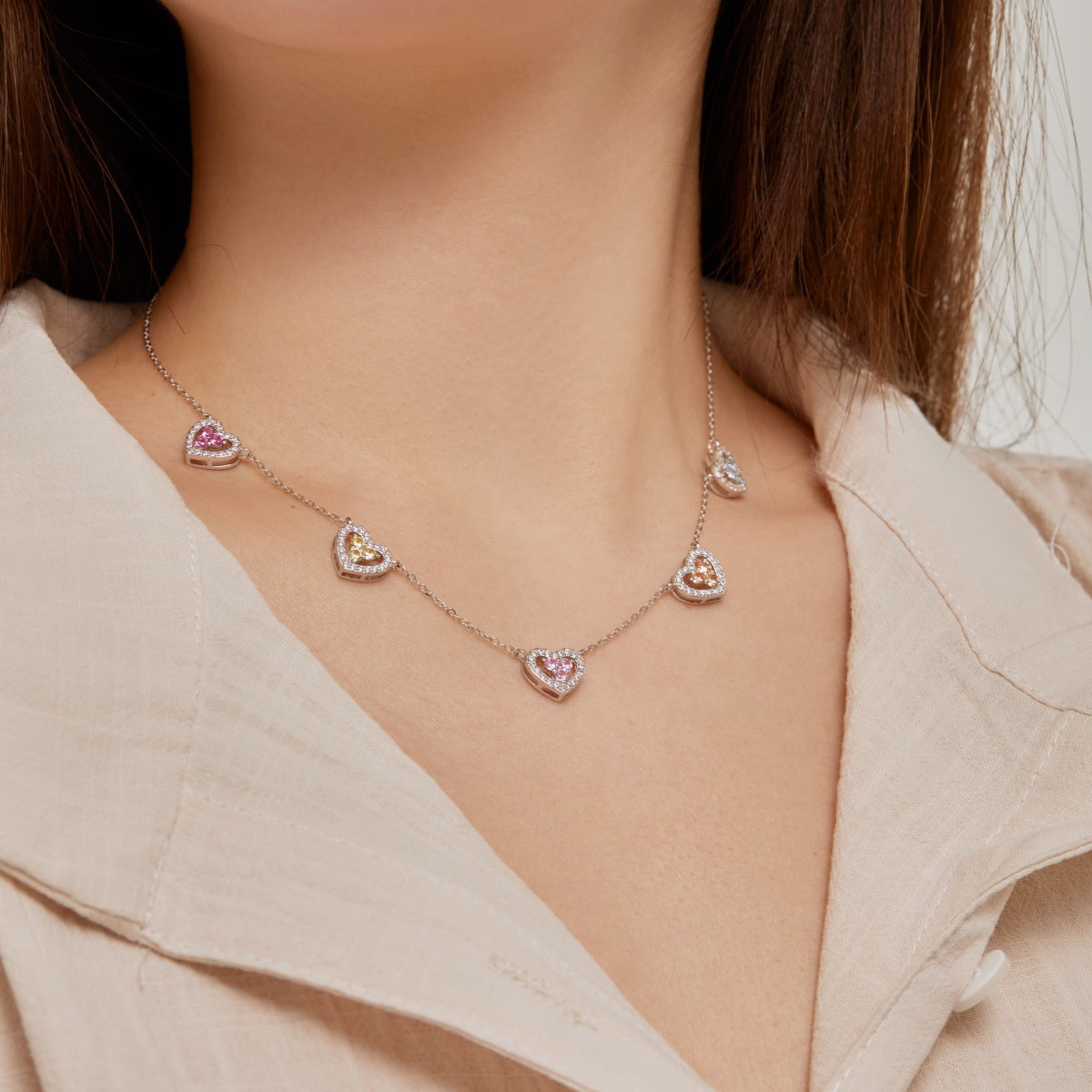[Amore]Sparkling Five Heart Necklace