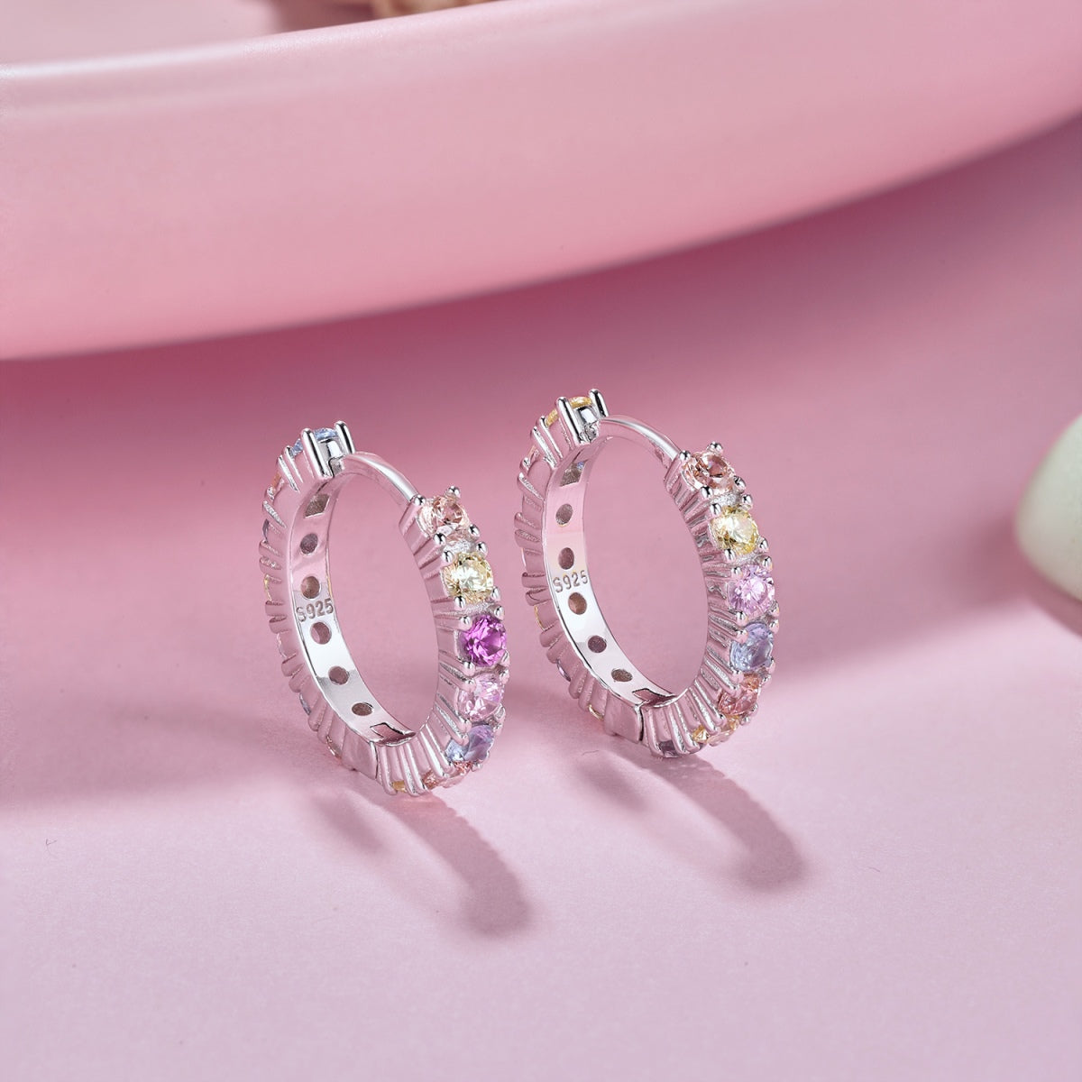 [Amore]Radiant Colorful Round Cut Earrings
