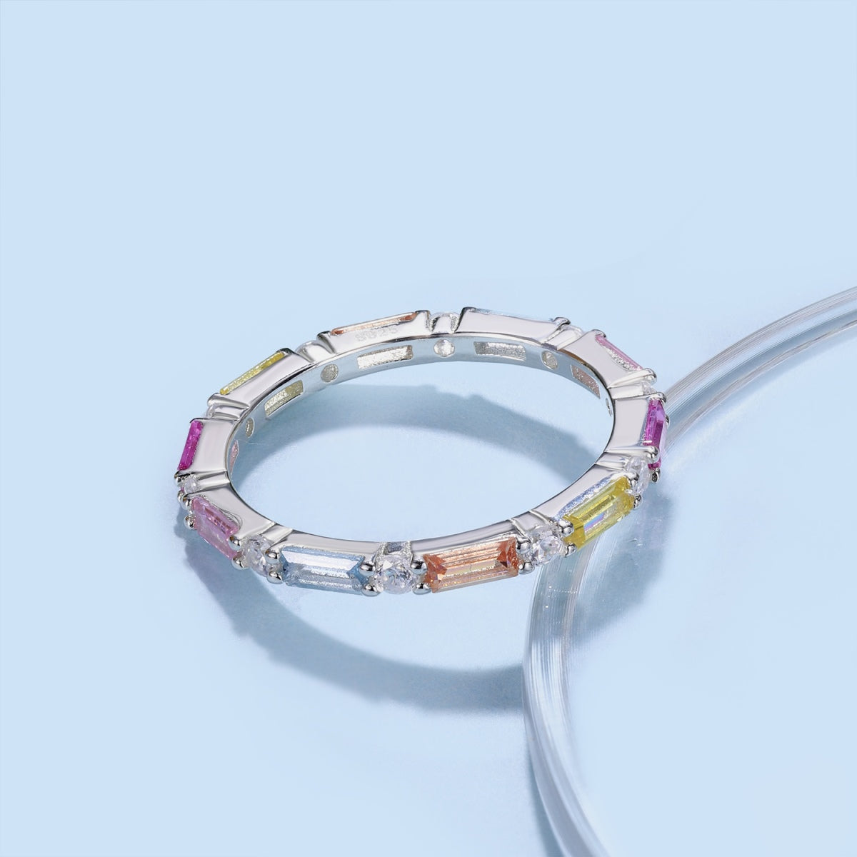[Amore]Lively In Shades Elegant Radiant Cut Daily Ring