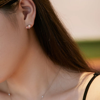 [Amore]Dazzling Elegant Heart Cut Lover Earrings