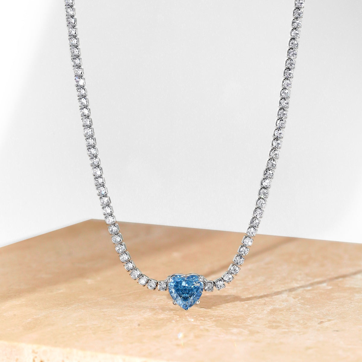 [Amore]2.0 Carat Sparkling Tennis Heart Cut Necklace