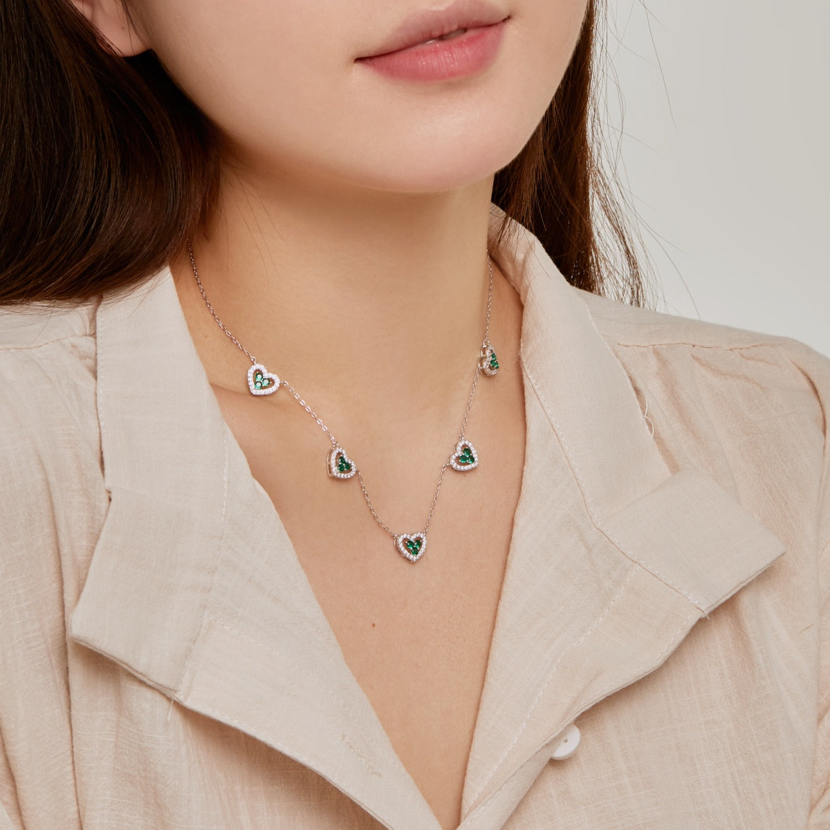 [Amore]Sparkling Five Heart Necklace