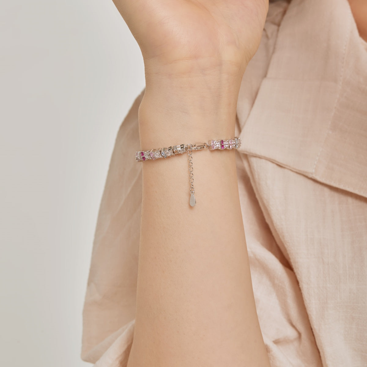 [Amore]Unique Colorful Flower Shape Daily Bracelet