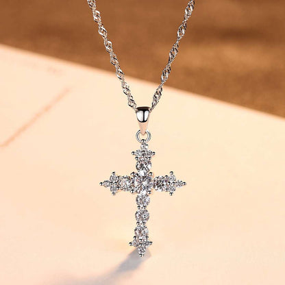 [Amore]Delicate Cross Shape Necklace
