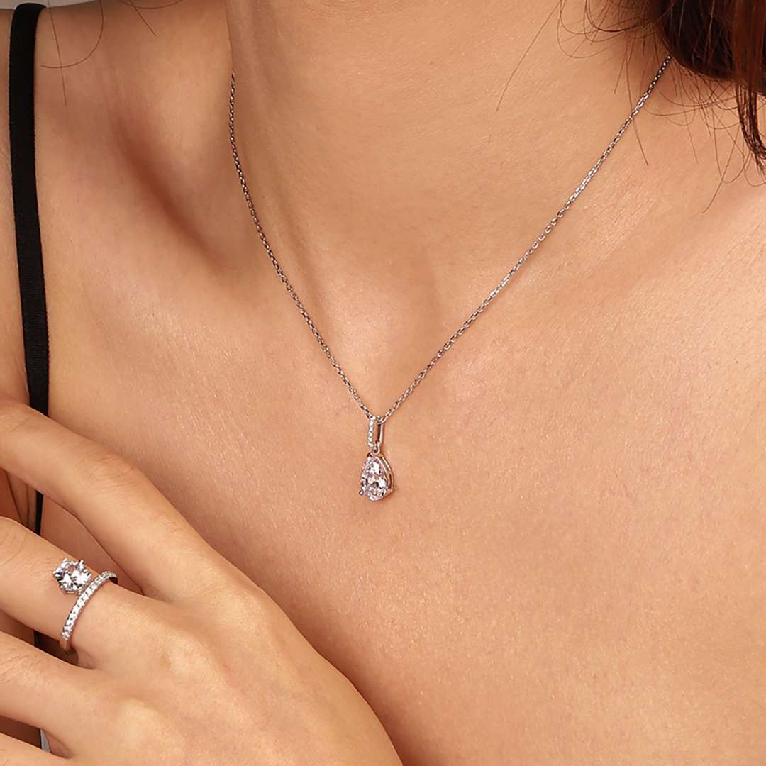 [Amore]Delicate Water Drop Shape Fashion Necklace