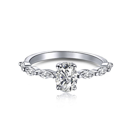 [Amore]0.75 Carat Luxurious Vibrant Elongated Cushion Cut Daily Ring
