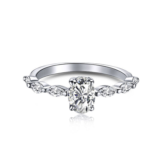 [Amore]0.75 Carat Luxurious Vibrant Elongated Cushion Cut Daily Ring