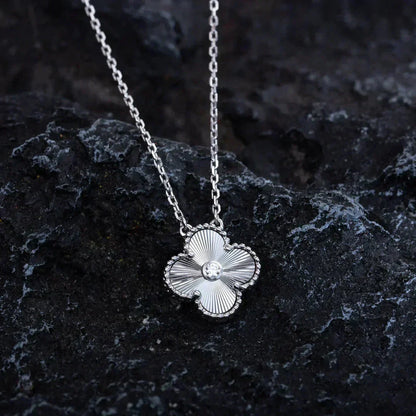 [Amore]CLOVER  15MM DIAMOND LASER NECKLACE SILVER