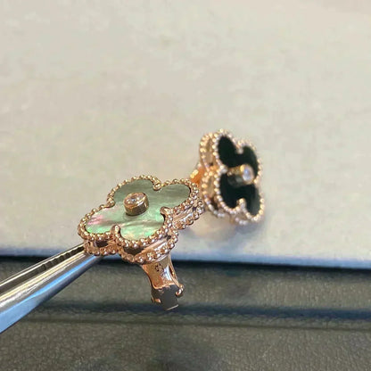 [Amore]CLOVER MEDIUM 1 MOTIFS GRAY MOP  DIAMOND EARRINGS