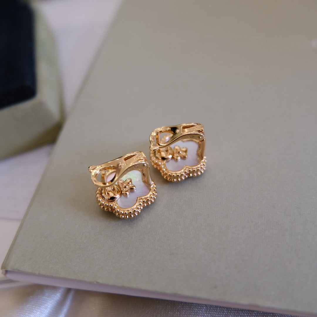 [Amore]LUCKY PINK GOLD WHITE MOP EARRINGS
