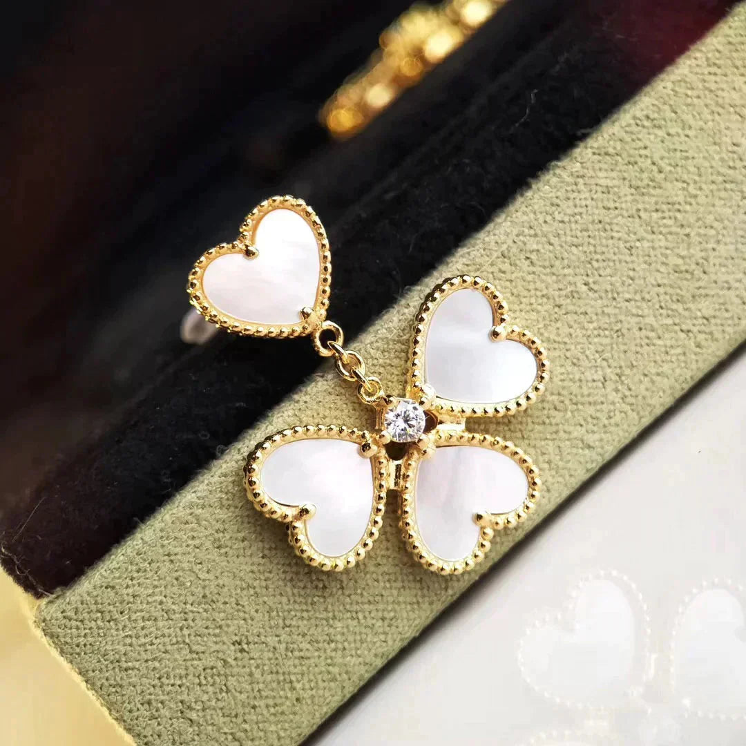 [Amore]CLOVER SWEET WHITE MOP EARRINGS