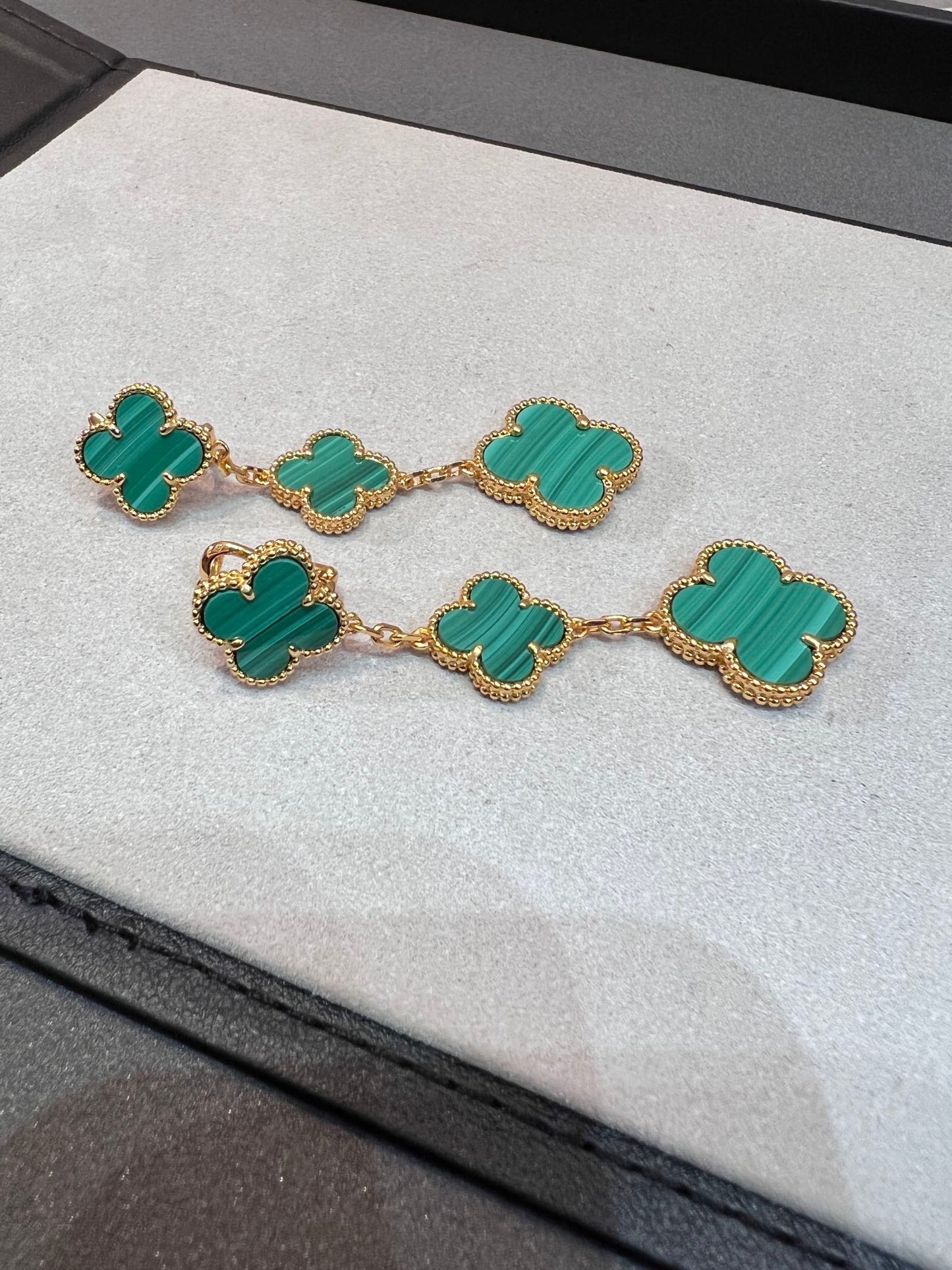 [Amore]CLOVER MALACHITE 3 MOTIFS GOLD