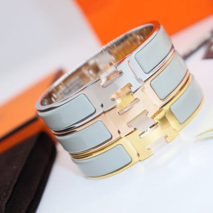 [Amore]H LIGHT BLUE BRACELET