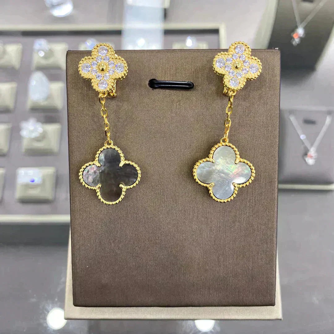 [Amore]CLOVER  2 MOTIFS  DIAMOND  EARRINGS (MULTIPLE CHOICESç´