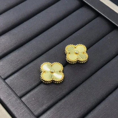 [Amore]CLOVER MINI 9.5MM LASER EARRINGS