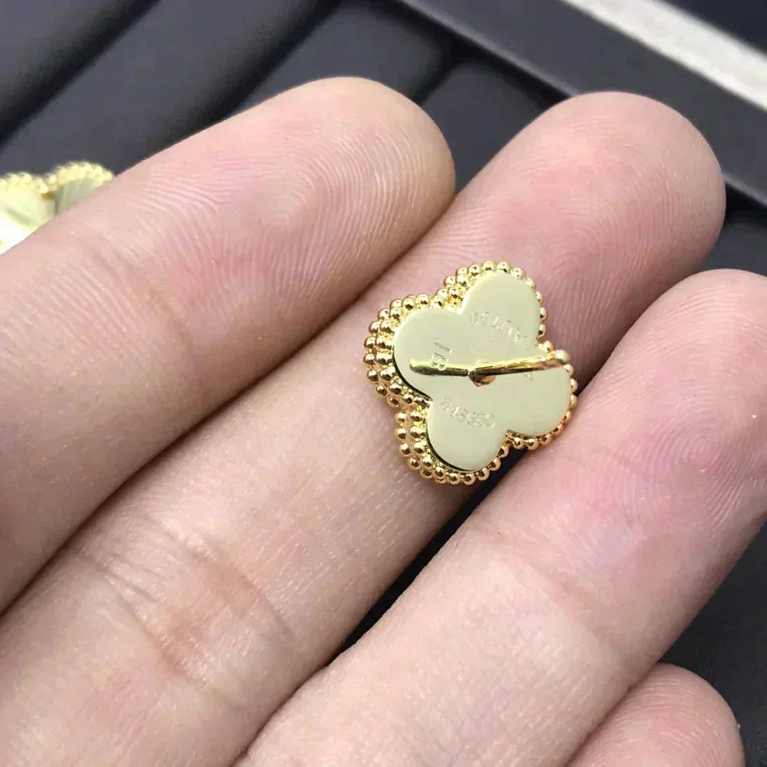 [Amore]CLOVER MINI 9.5MM LASER EARRINGS