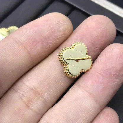 [Amore]CLOVER MINI 9.5MM LASER EARRINGS