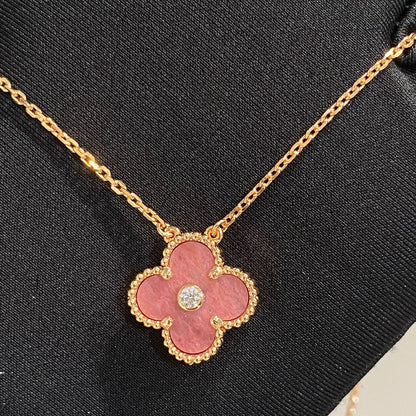 [Amore]CLOVER 15MM DIAMOND RHODONITE NECKLACE