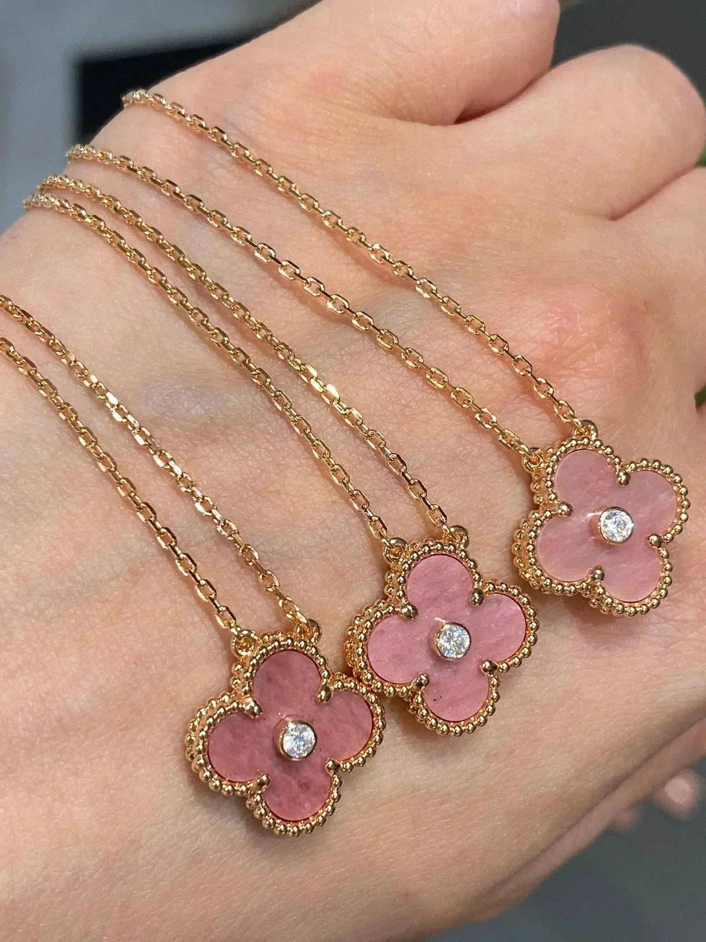 [Amore]CLOVER 15MM DIAMOND RHODONITE NECKLACE