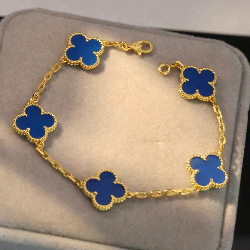 [Amore] CLOVER 5 MOTIF BLUE AGATE BRACELET COLLECTION