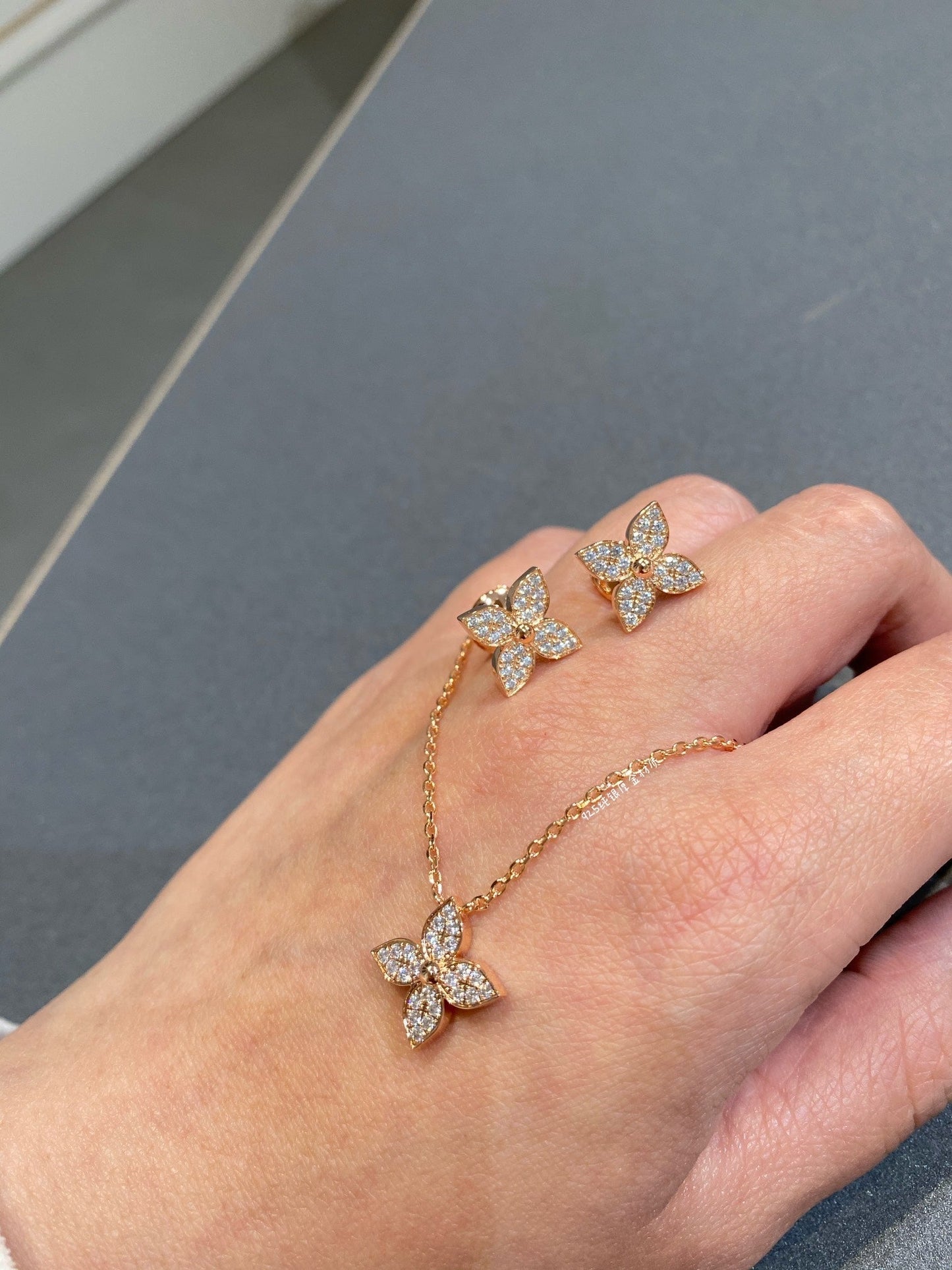 [Amore]STAR DIAMOND NECKALCE
