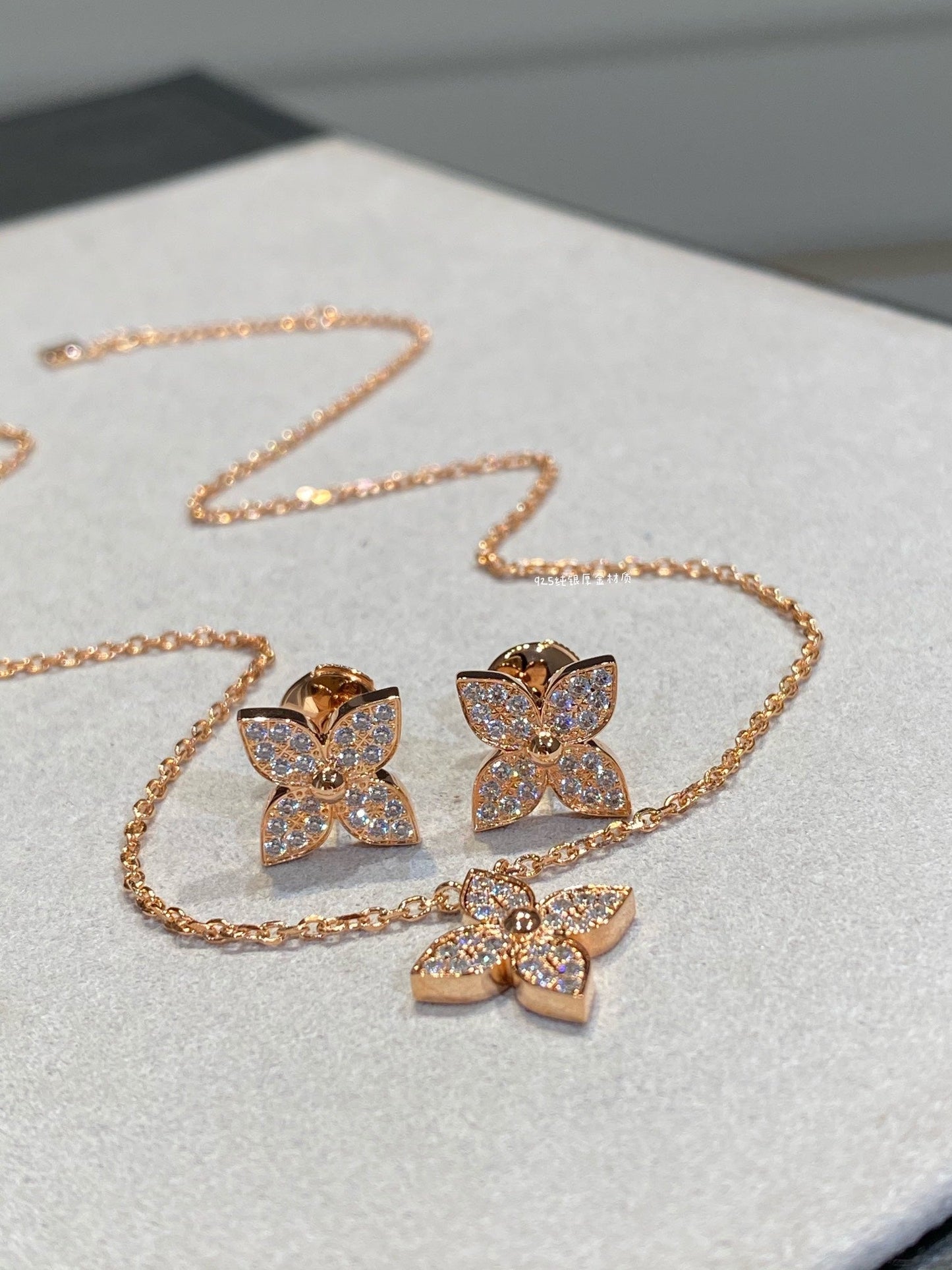 [Amore]STAR DIAMOND NECKALCE