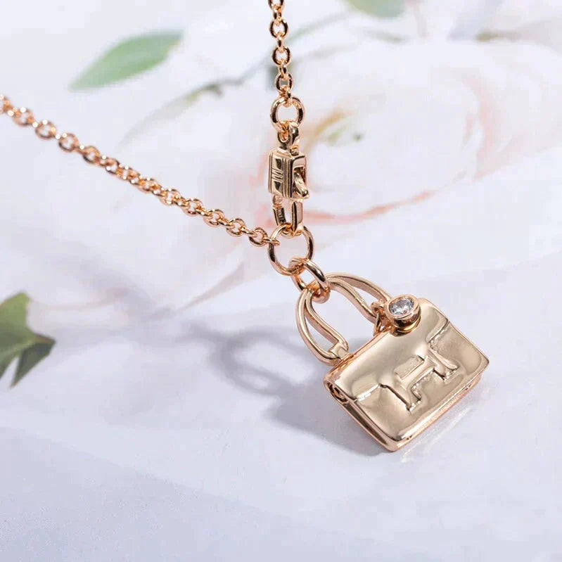 [Amore]AMULETTE PEDANT ROSE GOLD NECKLACE