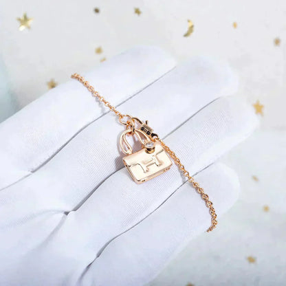 [Amore]AMULETTE PEDANT ROSE GOLD NECKLACE