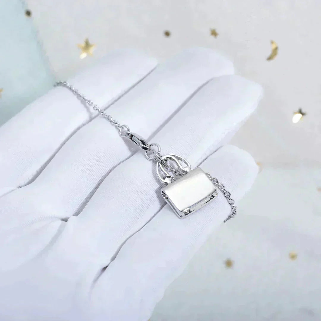 [Amore]AMULETTE PEDANT SILVER NECKLACE