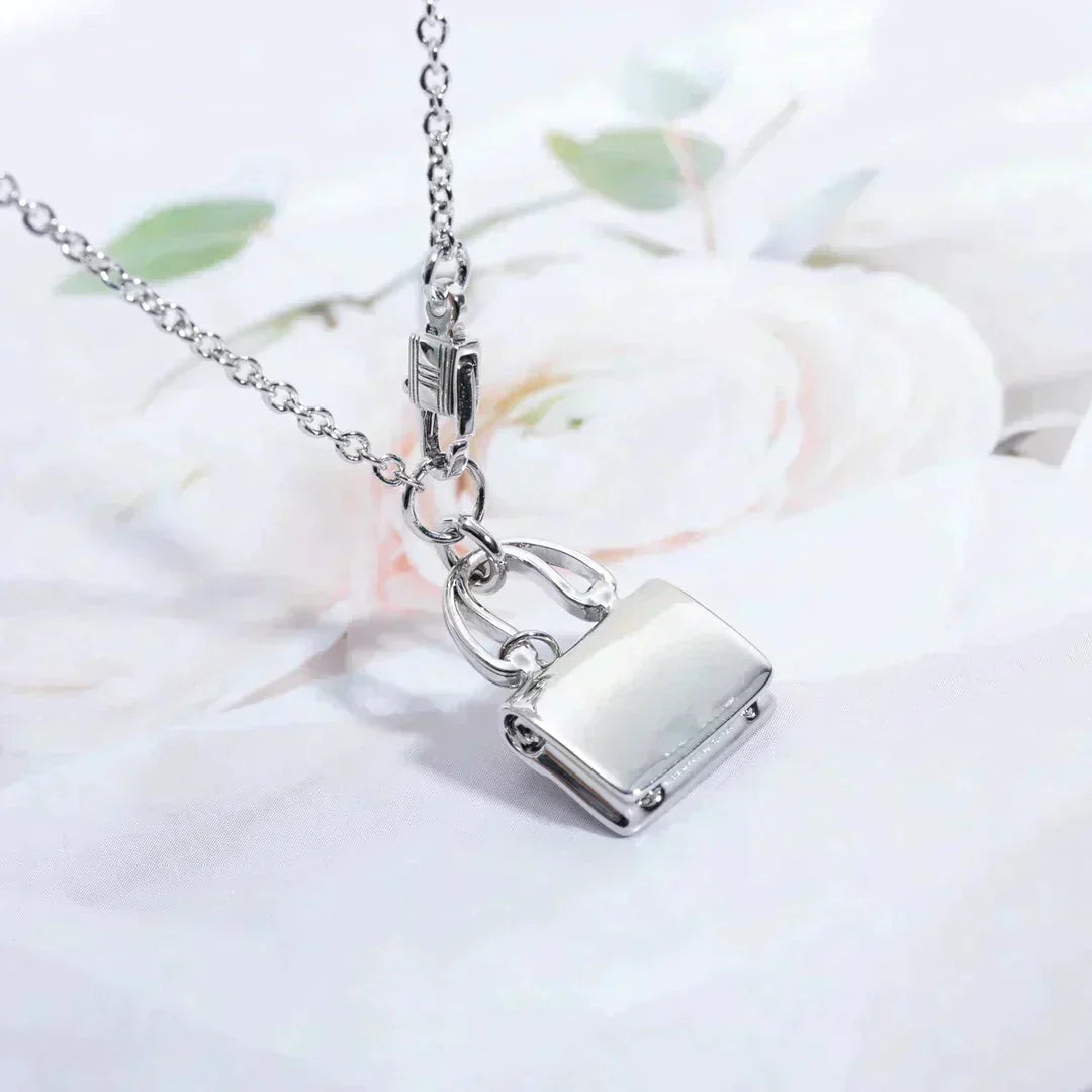 [Amore]AMULETTE PEDANT SILVER NECKLACE