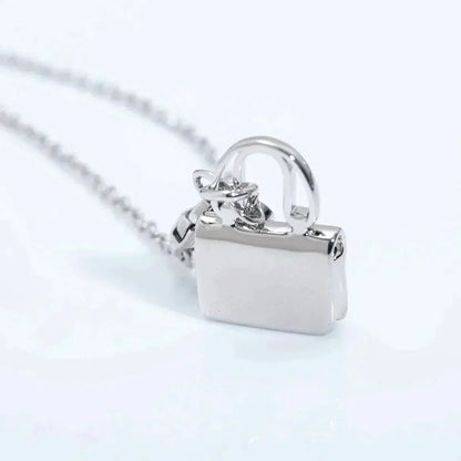 [Amore]AMULETTE PEDANT SILVER NECKLACE
